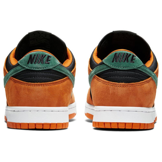 Nike Dunk Low SP